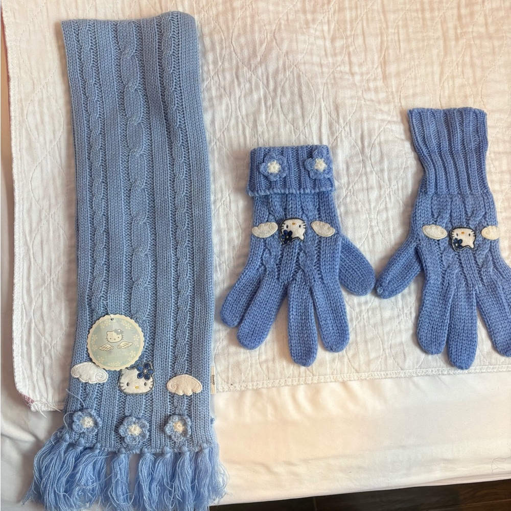 Blue Kitty Angel Kids Scarf and Gloves Set
